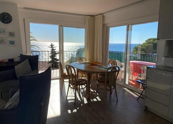 Piscis * Тосса-де-Мар